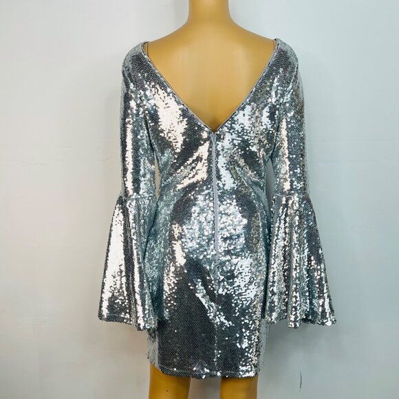 Lulus Sequin Silver Long Bell Sleeves Mini Dress Size M Sheath dress Party New - Picture 5 of 8
